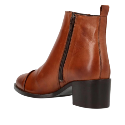 Shoedesign Copenhagen støvle i brun til dame i ægte skind med en hæl på 5 cm