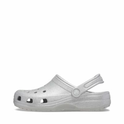 Crocs sandal til dame i sølv glimmer med god åndbarhed