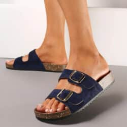Amour sandal til dame i blå med to justerbare spænder og slip-in funktion