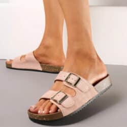 Amour sandal til dame i lyserød med to justerbare spænder og slip-in funktion