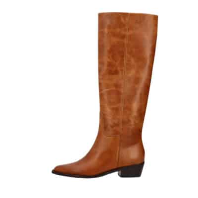 Phenumb Copenhagen Confidence lang damestøvle i cognac læder med spids snude og blokhæl på 4,5 cm