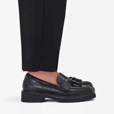Alternative view of Clarks Lauryl Tassel Loafers Dame